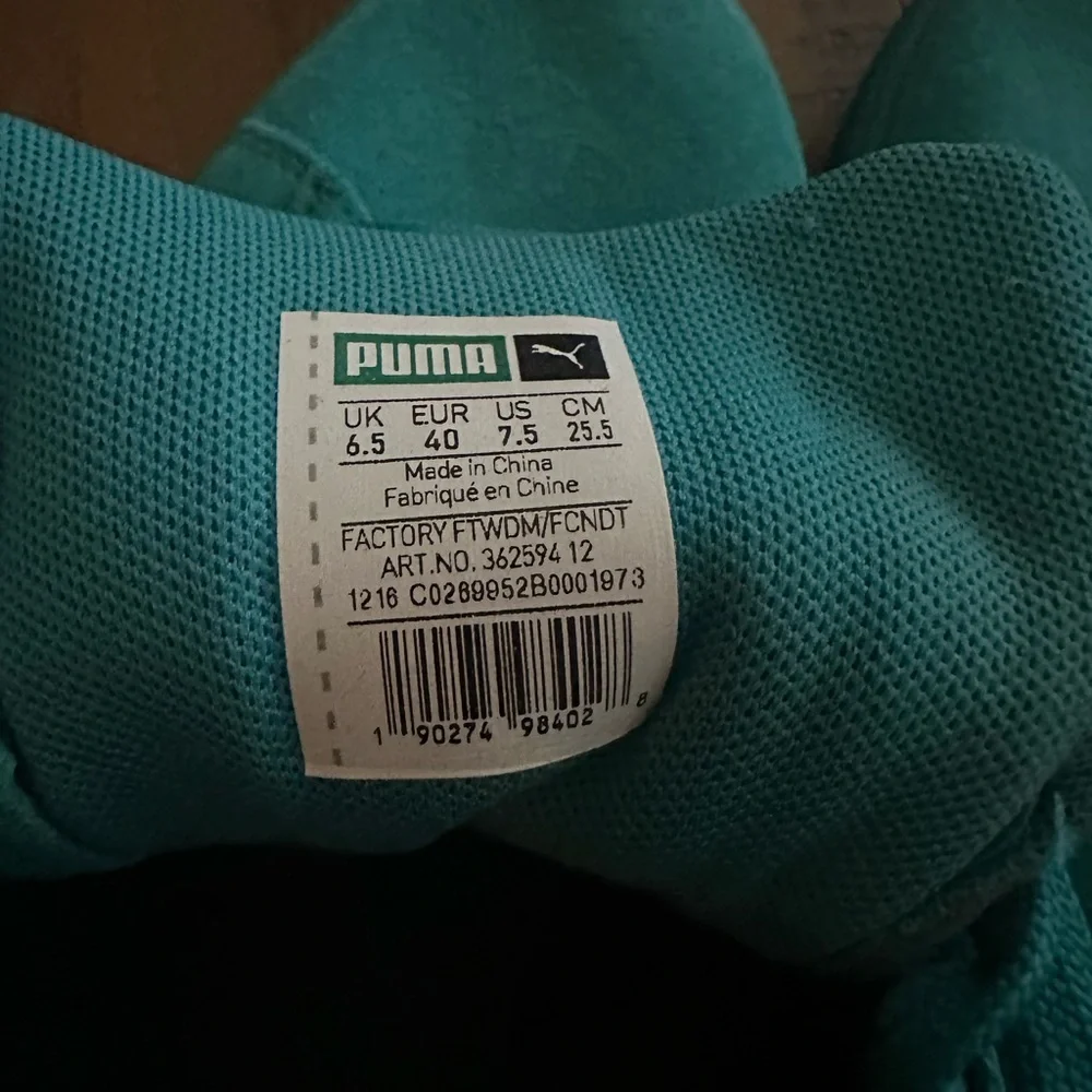 Puma Vibrant Teal Sneakers - Picture 5 of 6